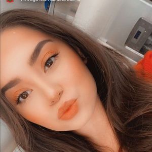 Meet your Posher, Ciana